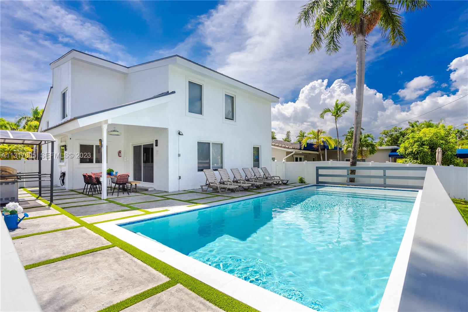 1109 Hollywood Boulevard, Hollywood, FL 33019, Hollywood