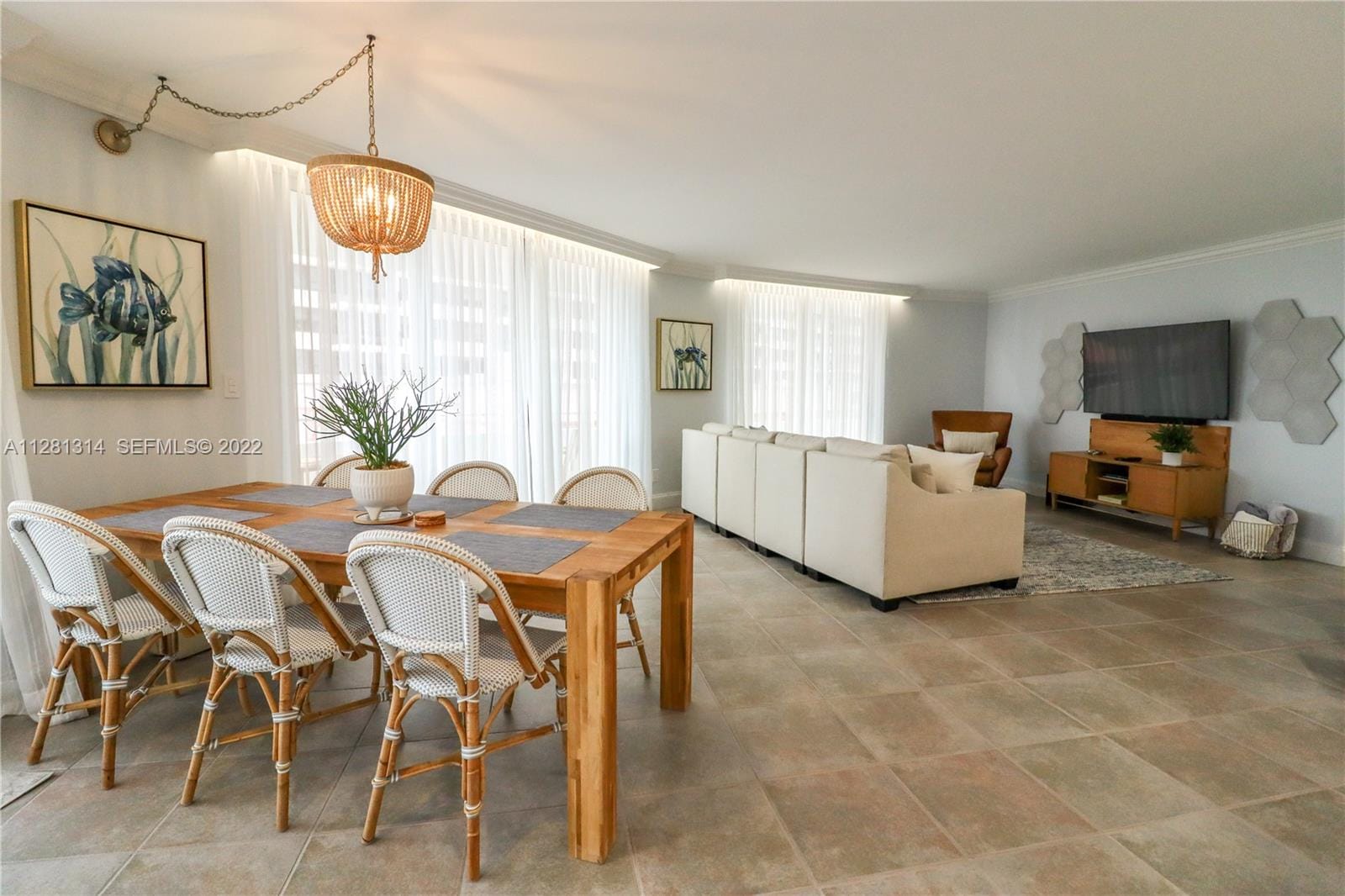5161 Collins Avenue 404 — photo 6