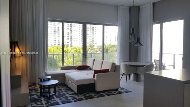 4010 S Ocean Drive R301, Hollywood, FL 33019