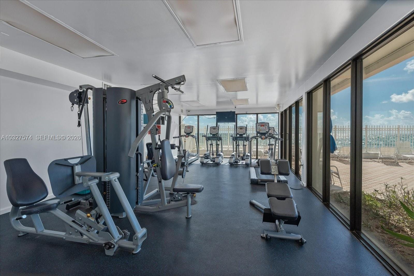 3505 S Ocean Drive 921 — photo 12