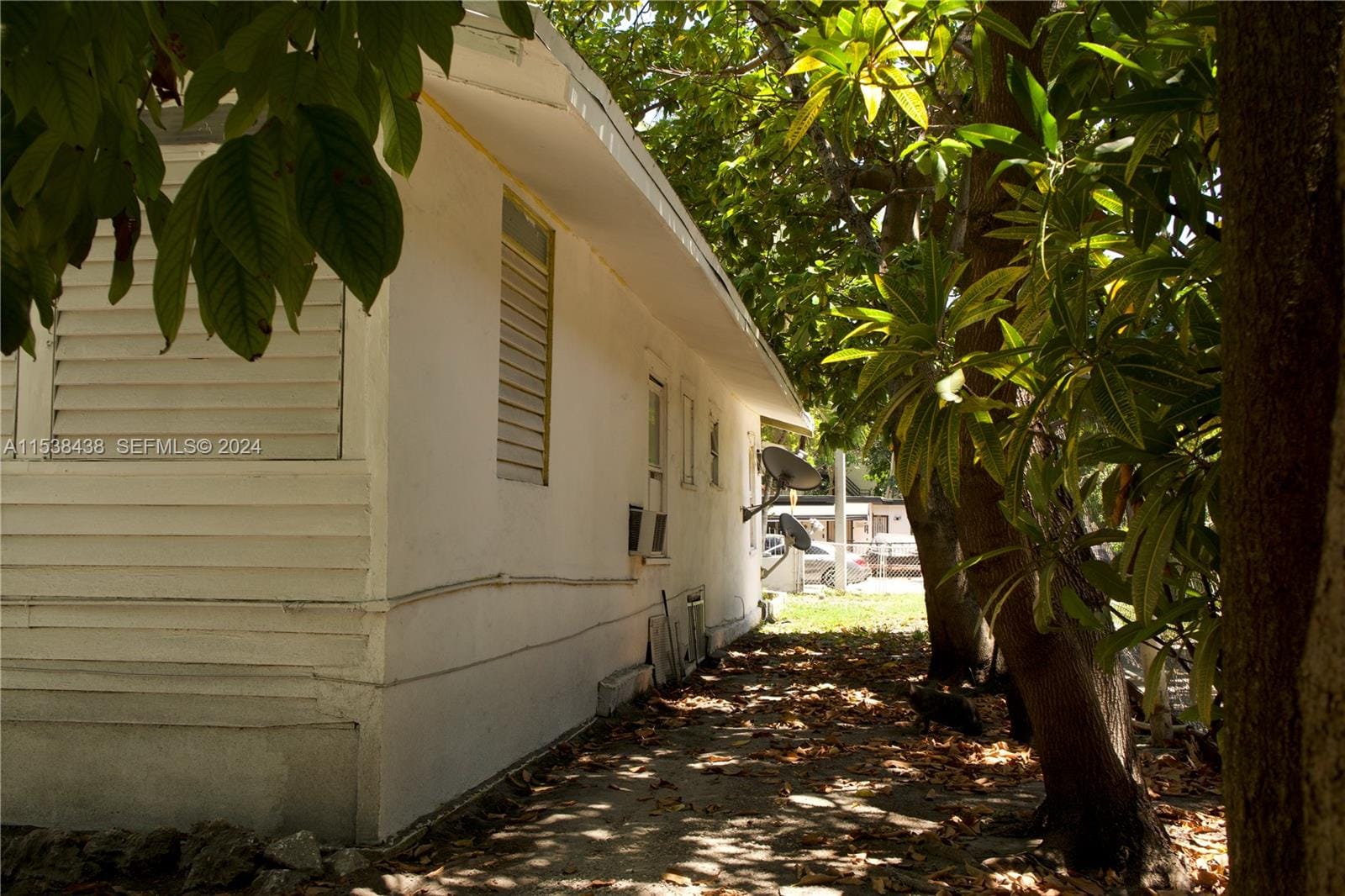 1021 NW 4th Street, Miami, FL 33128 photo 6