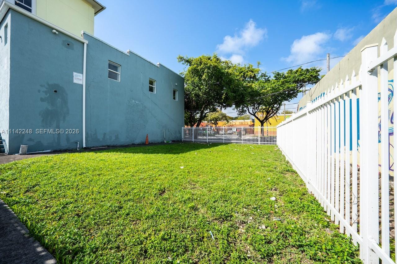 1525-27 NW 3rd Avenue, Miami, FL 33136 photo 2