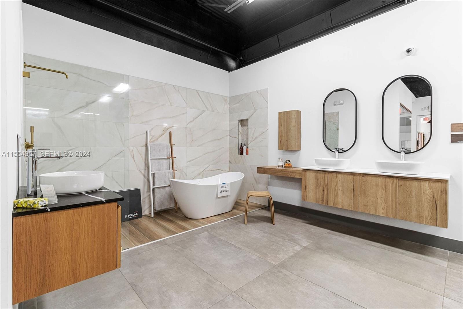 Bath Vanities/accessories And Flooring, Doral, FL 33122 photo 27