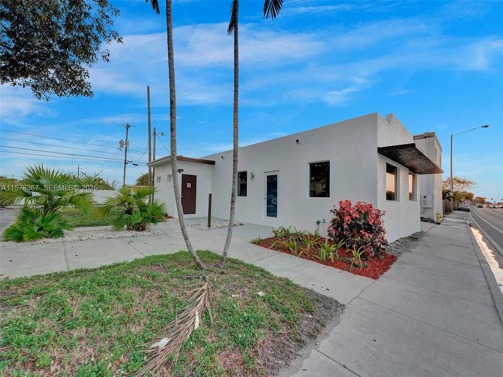 5232 Pembroke Road