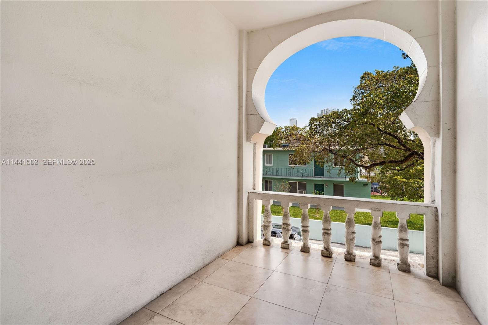440 SW 5th Avenue — photo 2