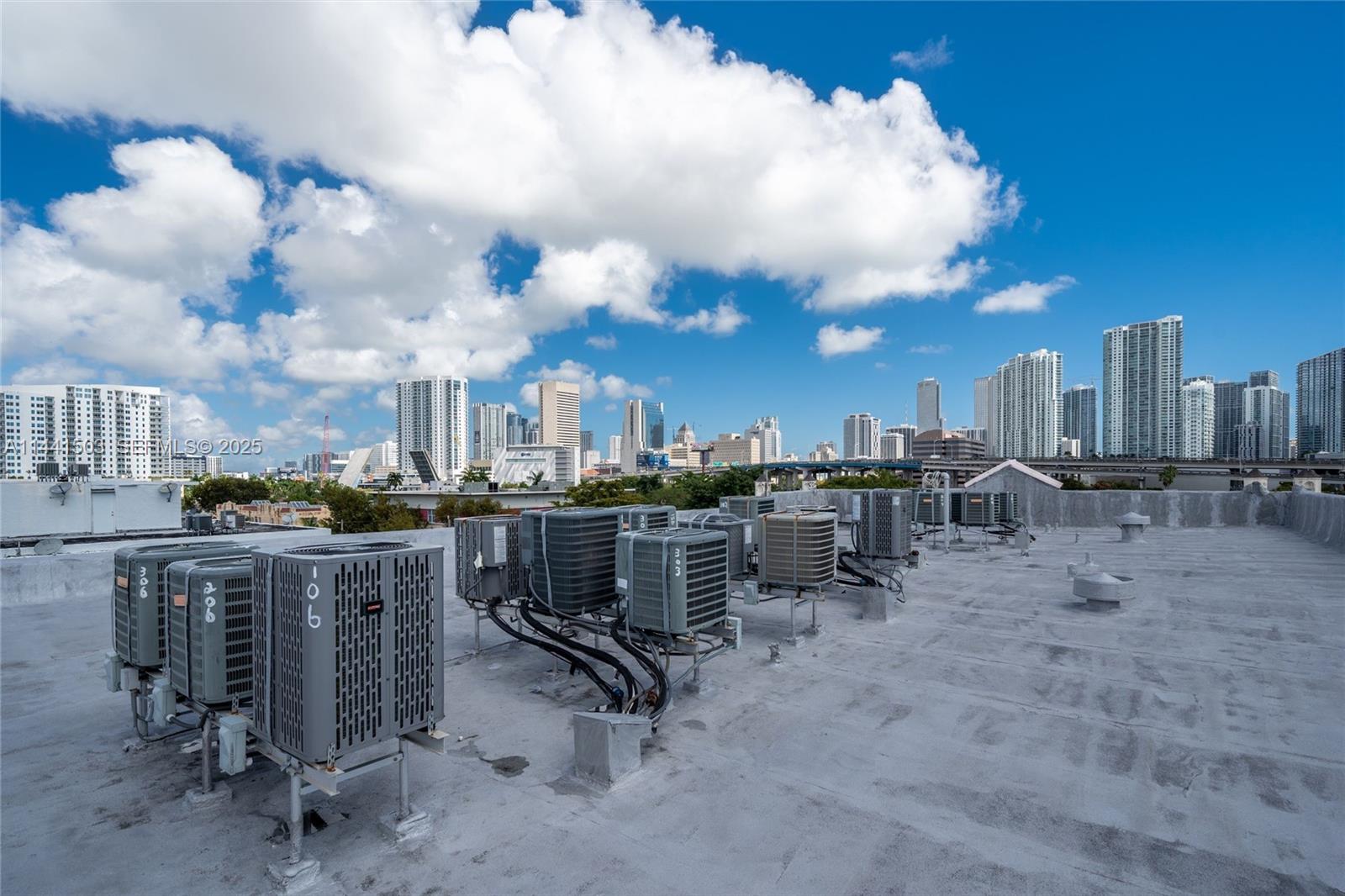 440 SW 5th Avenue, Miami, FL 33130 photo 13
