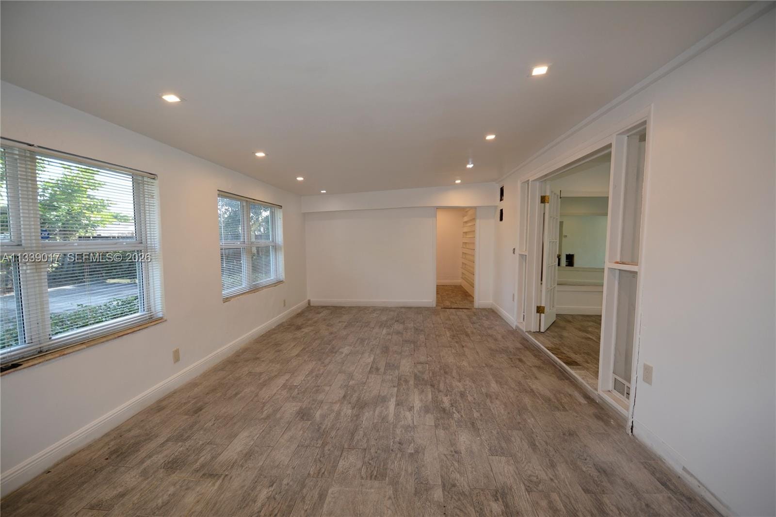 16921 NE 6th Avenue — photo 7