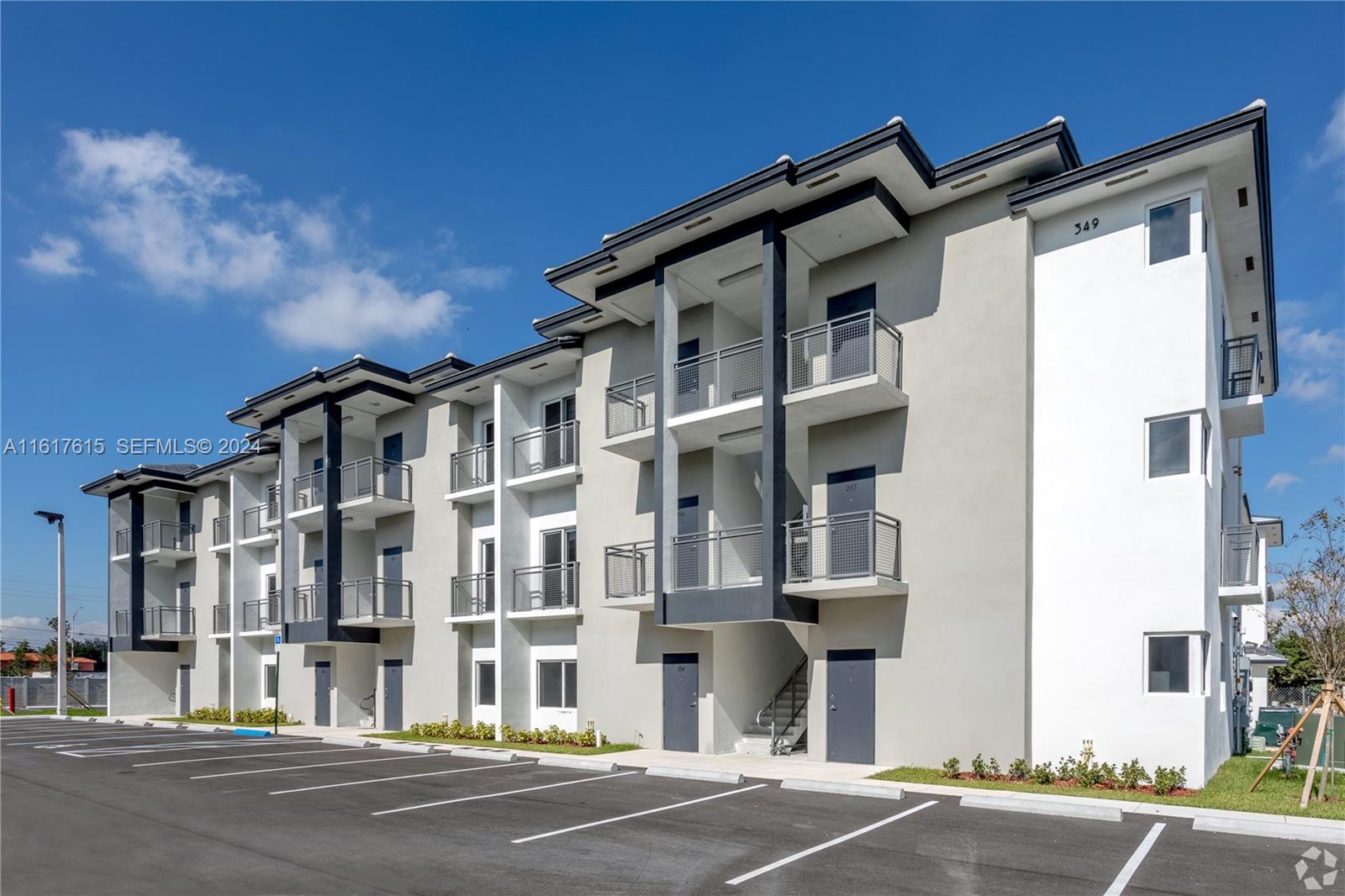 243 W 77th Street 102, Hialeah, FL 33014, Hialeah