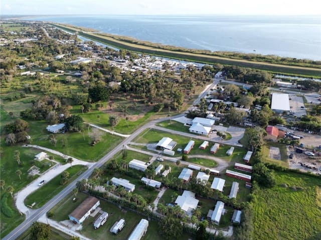 3431 38th Avenue, Okeechobee, FL 34974