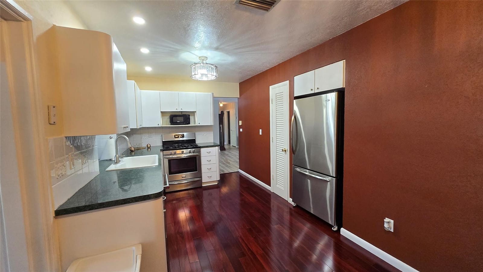 14131 Cypress Court, Miami Lakes, FL 33014 photo 16