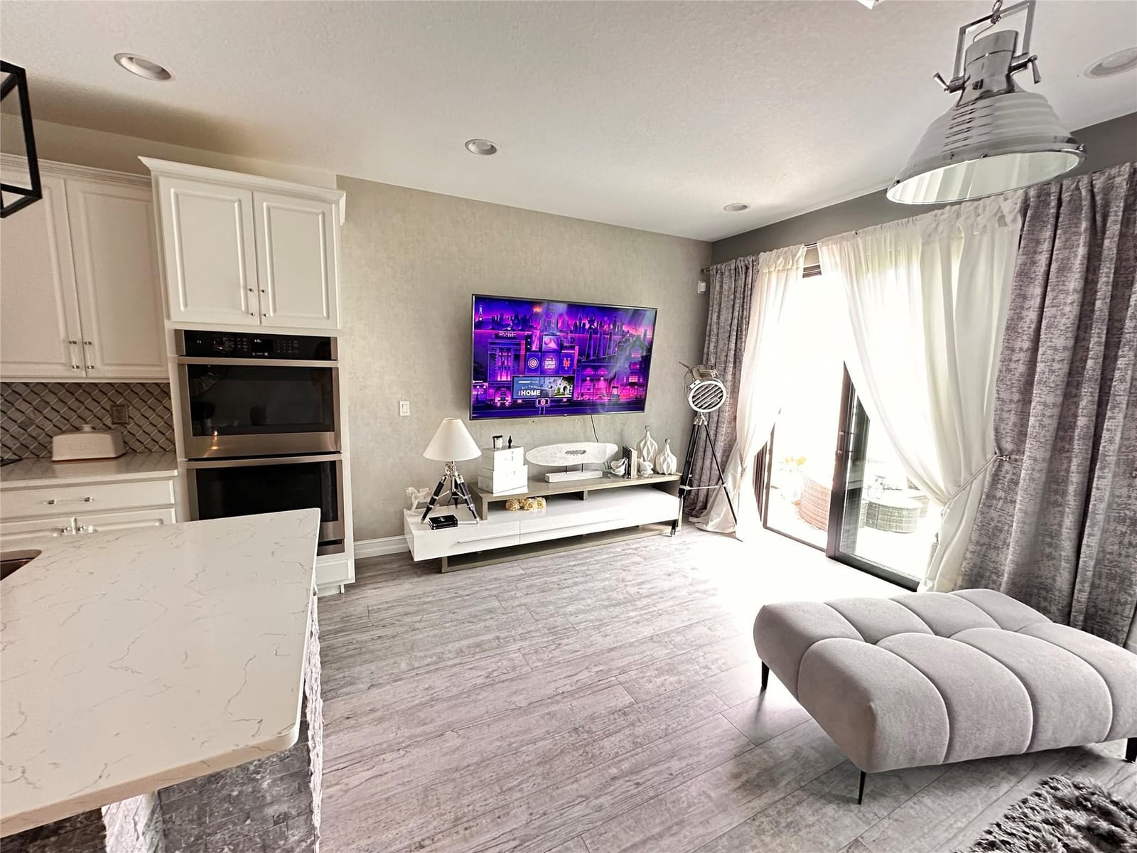 9498 Glider Way — photo 3