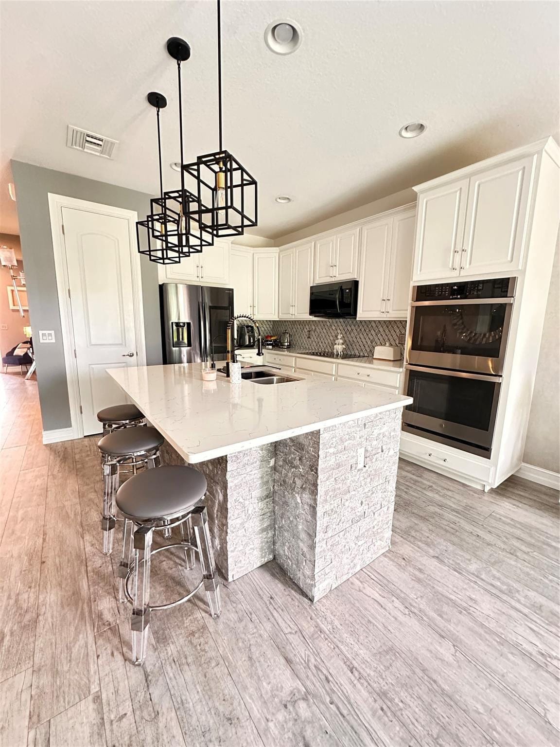 9498 Glider Way — photo 4