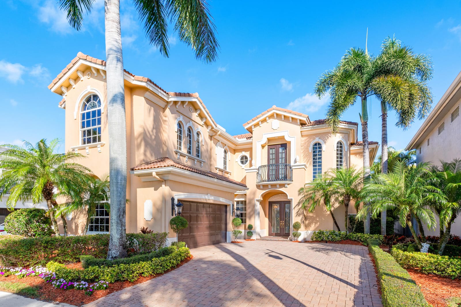 8161 Valhalla Drive, Delray Beach, FL 33446