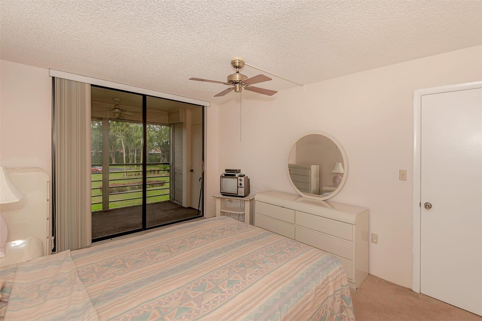 1000 Saint Charles Place 220, Pembroke Pines, FL 33026 photo 23
