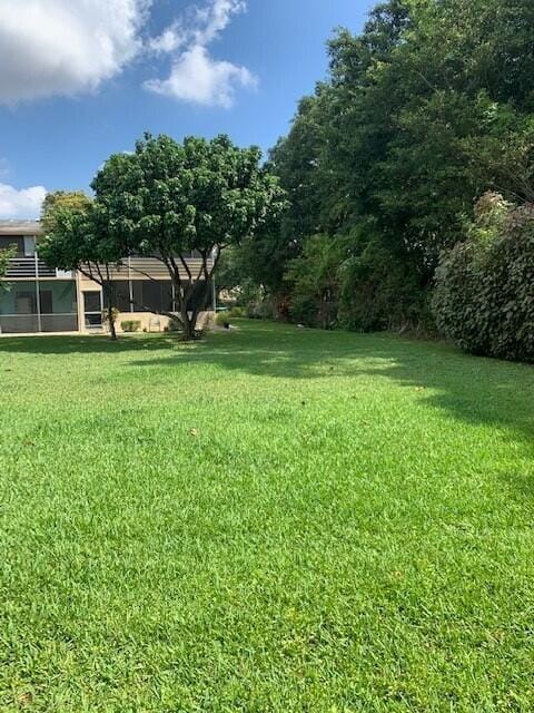 106 Hastings G, West Palm Beach, FL 33417 photo 28