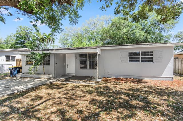 4630 SW 25th Terrace, sold in Seaboard Park, Dania Beach, FL