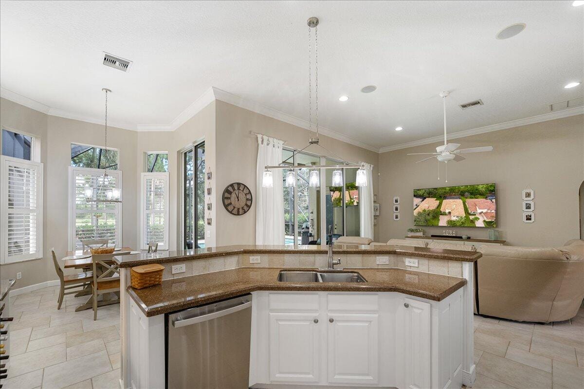8809 Champions Way, Port St. Lucie, FL 34986 photo 14