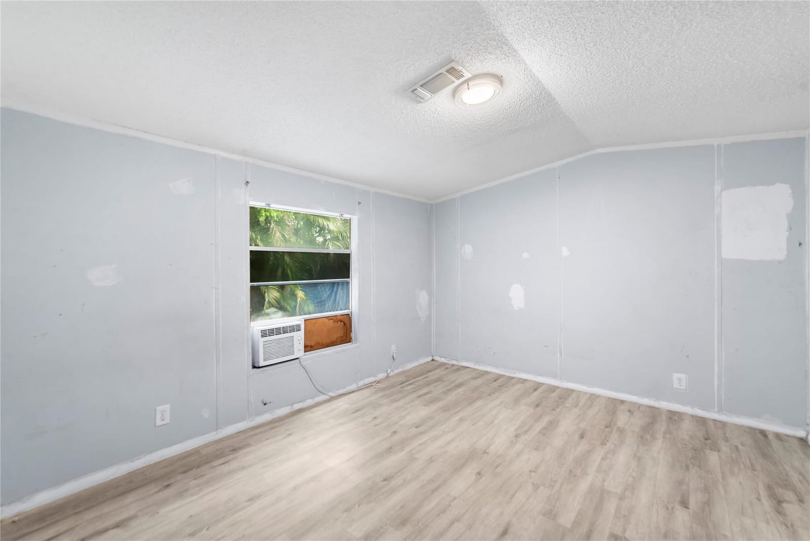 11908 Cove Place, Boca Raton, FL 33428 photo 13