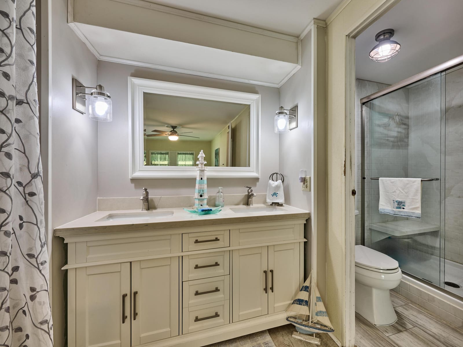 7408 SE Swan Avenue, Hobe Sound, FL 33455 photo 27