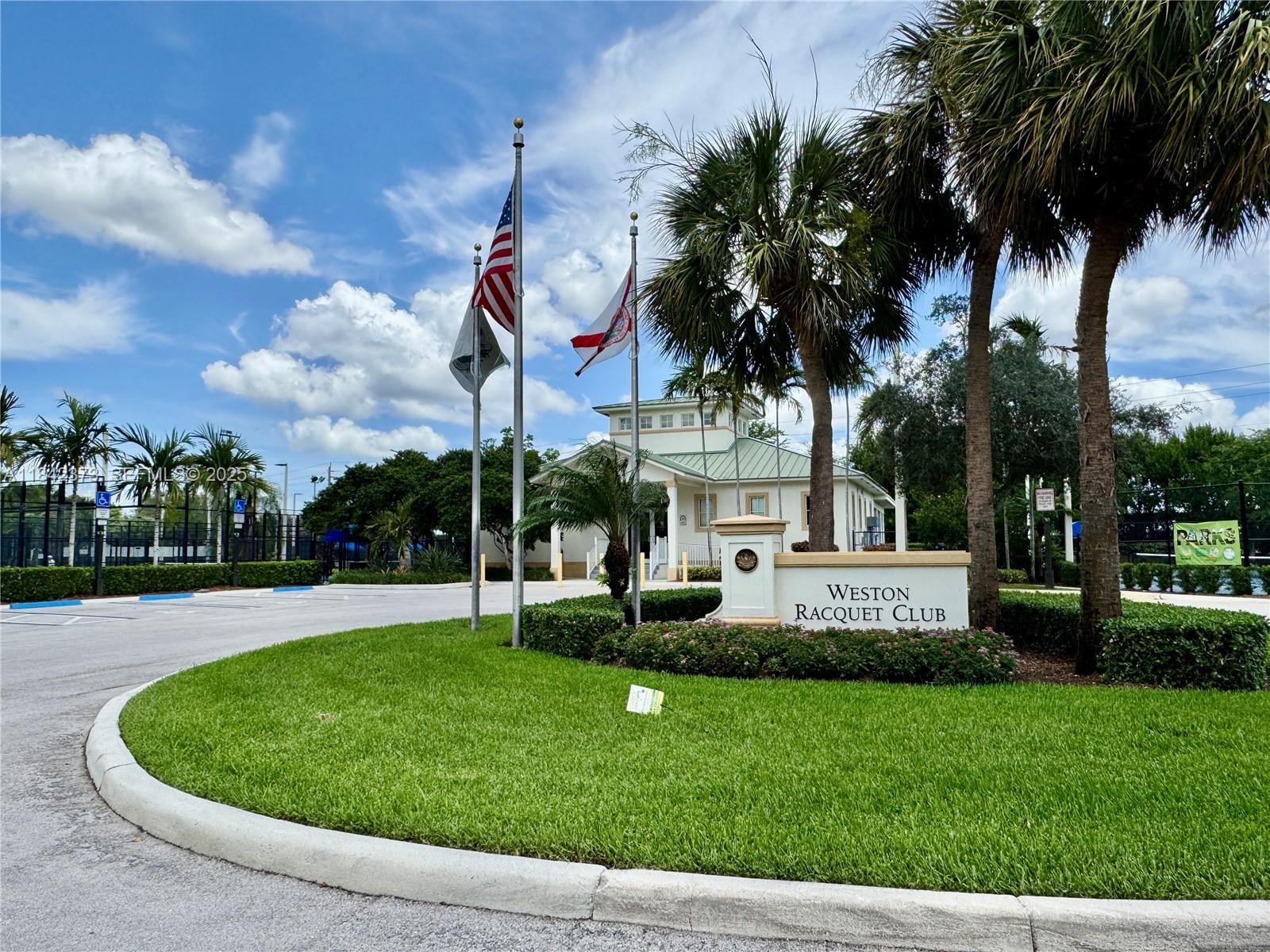 185 Lakeview Drive 101, Weston, FL 33326 photo 13