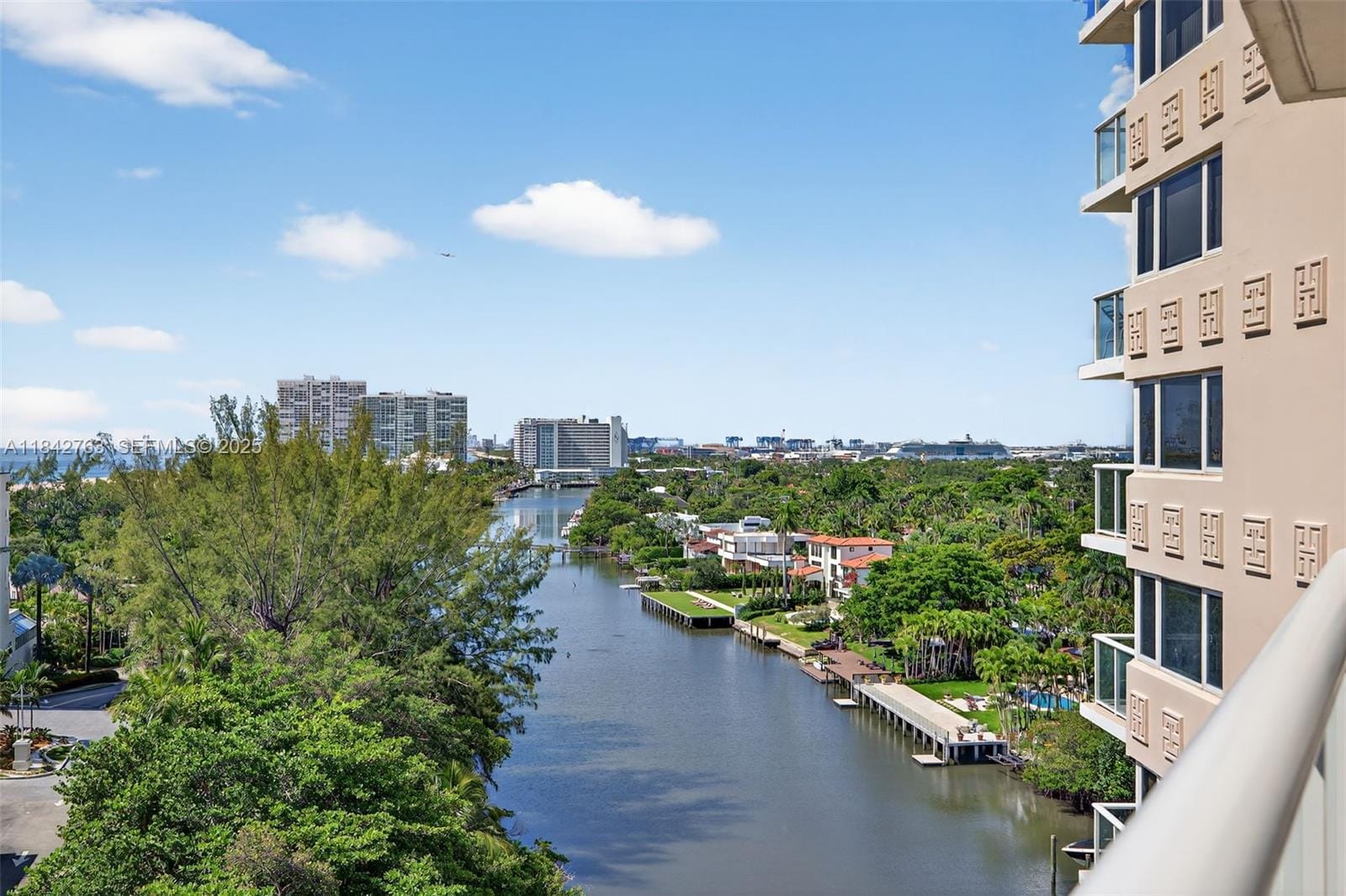 3000 Holiday Drive 1102, Fort Lauderdale, FL 33316 photo 29