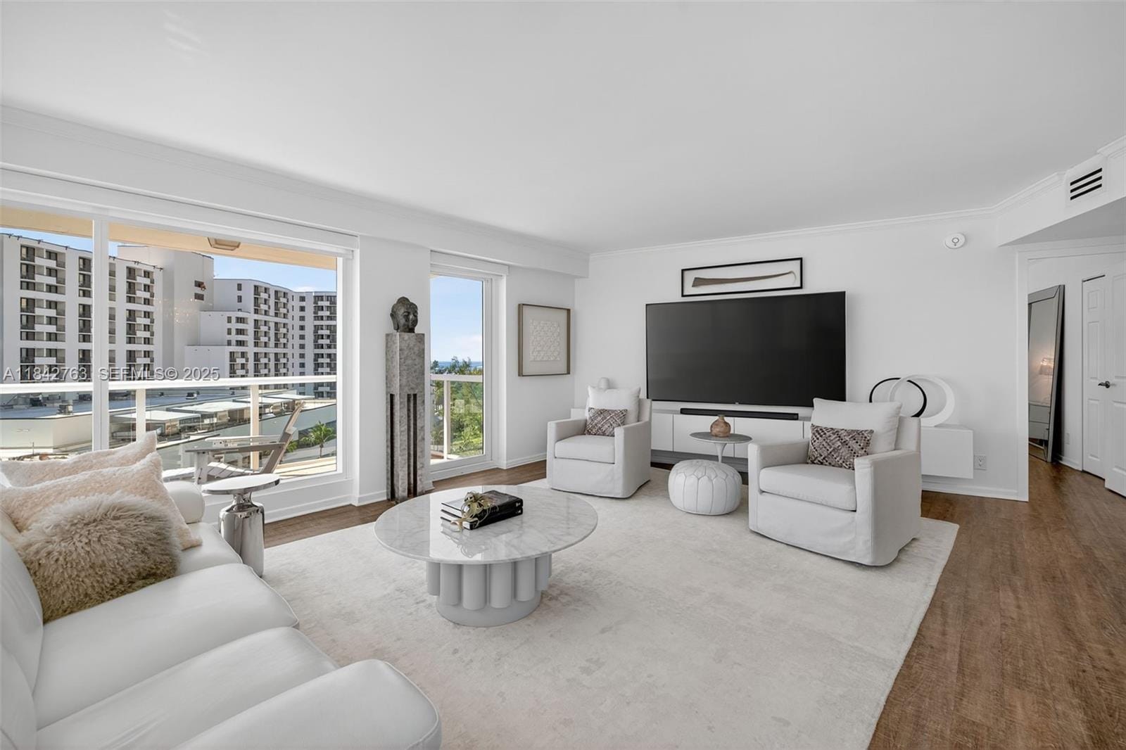 3000 Holiday Drive 1102, Fort Lauderdale, FL 33316 photo 10