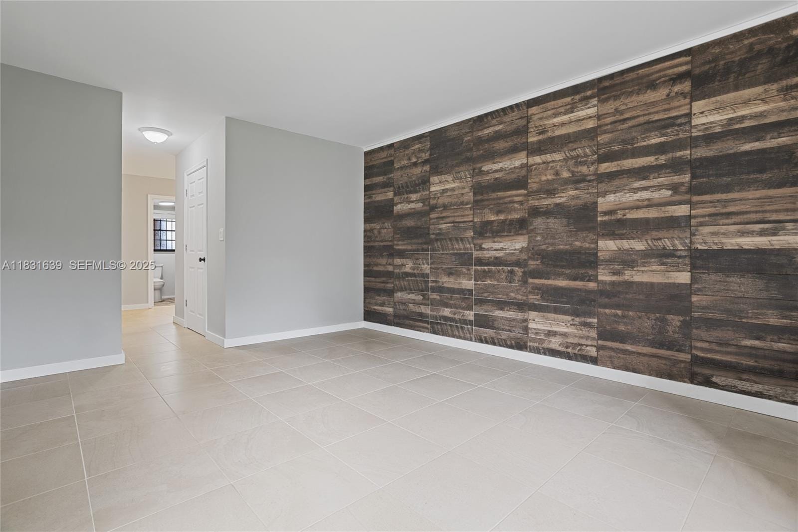 20801 San Simeon Way 105, Miami, FL 33179 photo 13
