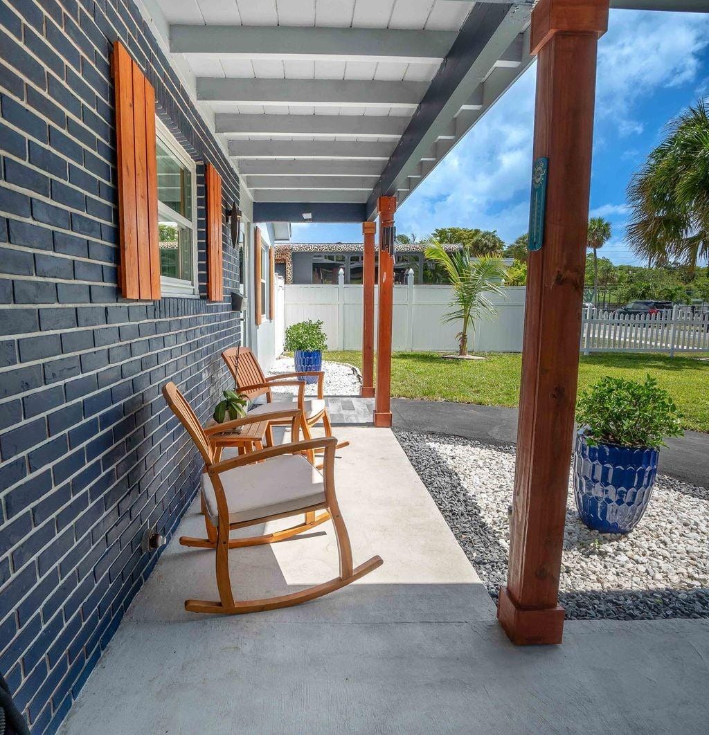 829 NW 9th Avenue, Dania Beach, FL 33004 photo 29