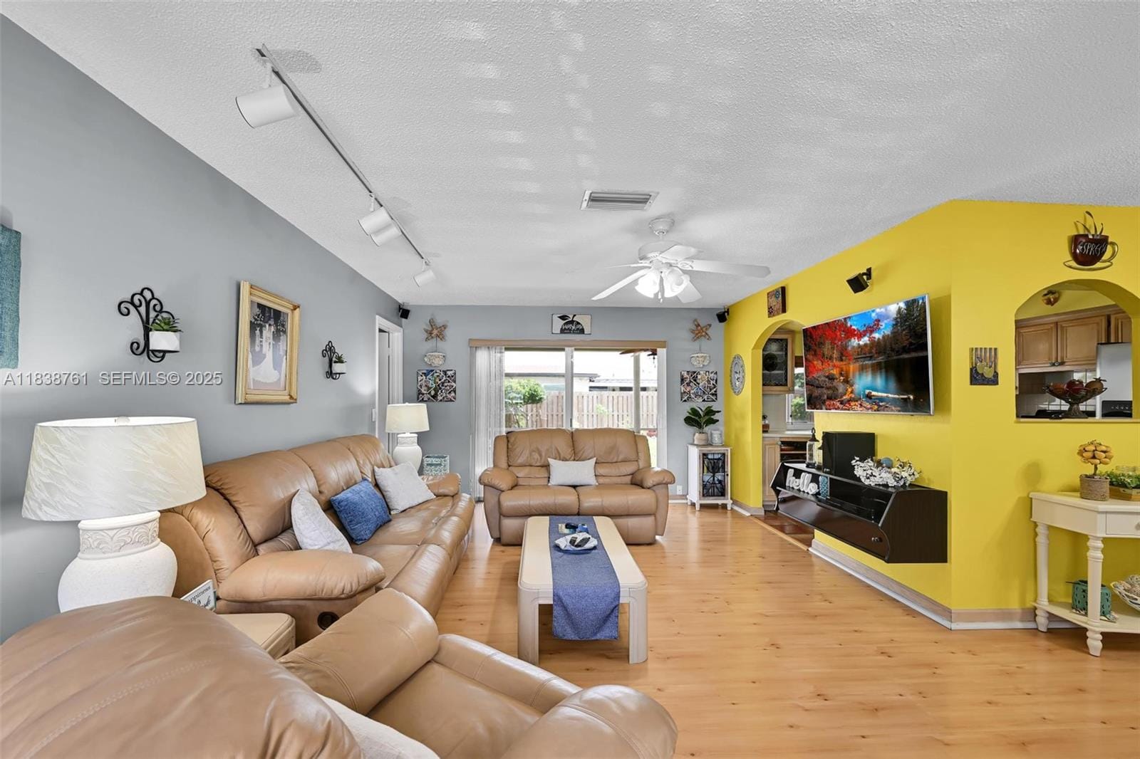 11730 NW 33rd Street — photo 6