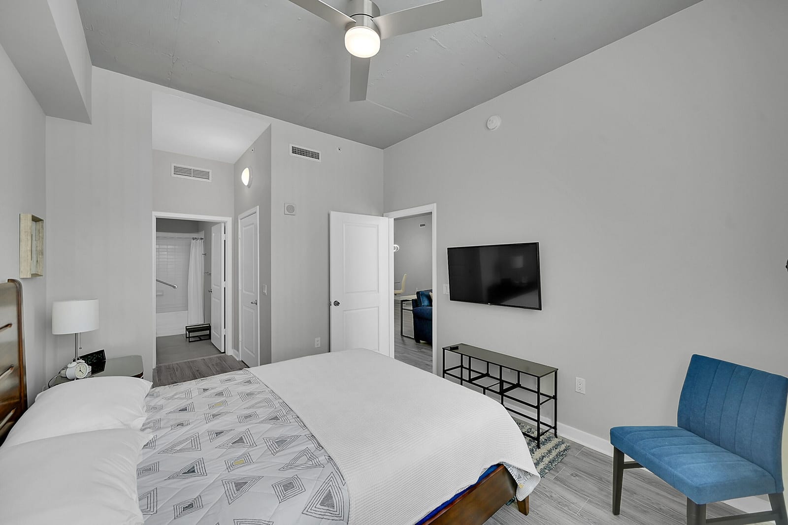300 S Australian Avenue 1119 — photo 11