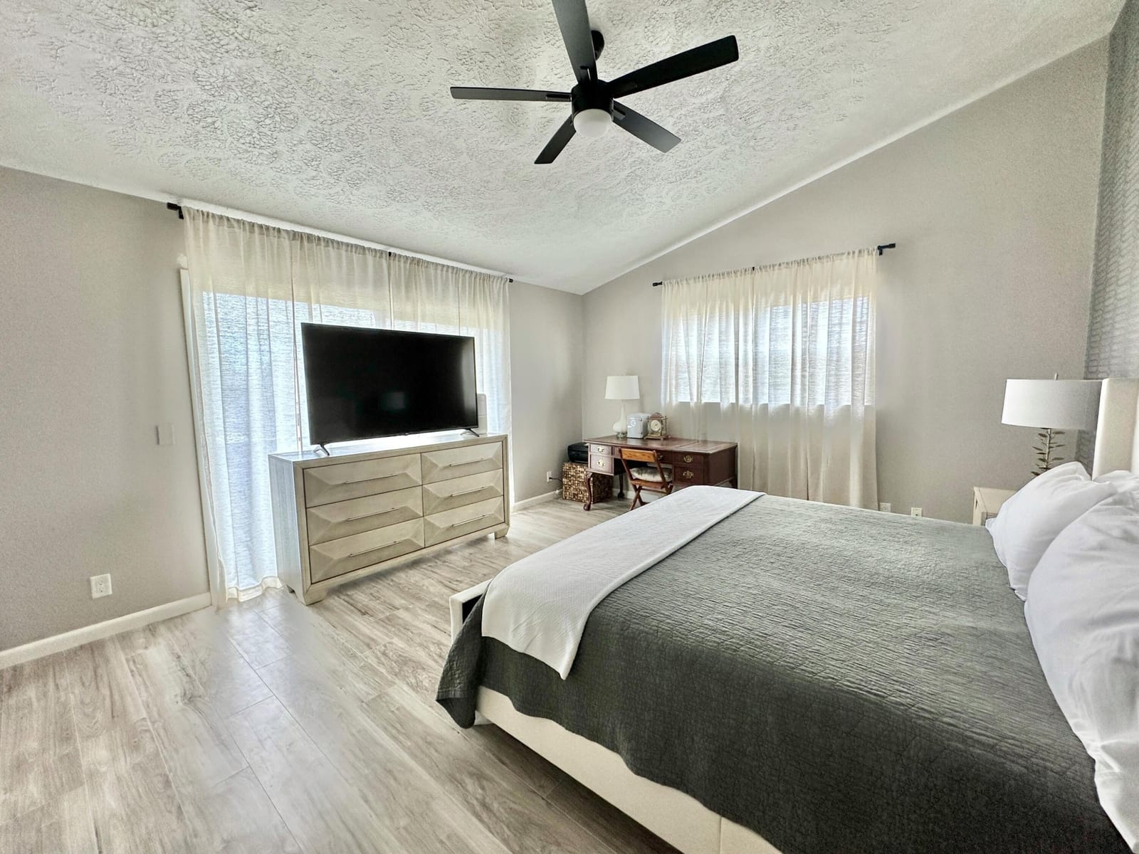 7405 SE Jamestown Terrace Bldg 17, Hobe Sound, FL 33455 photo 14