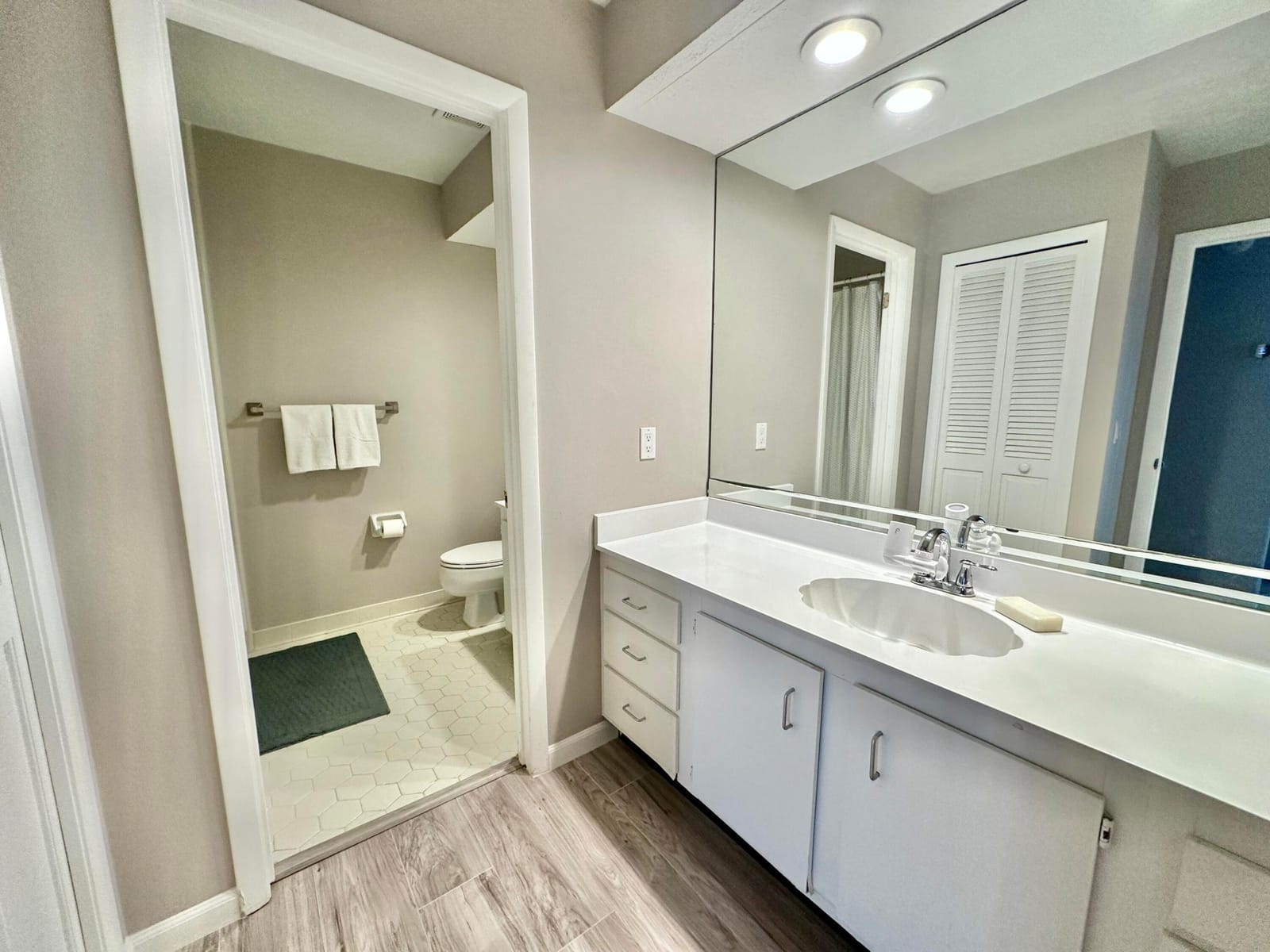 7405 SE Jamestown Terrace Bldg 17, Hobe Sound, FL 33455 photo 15