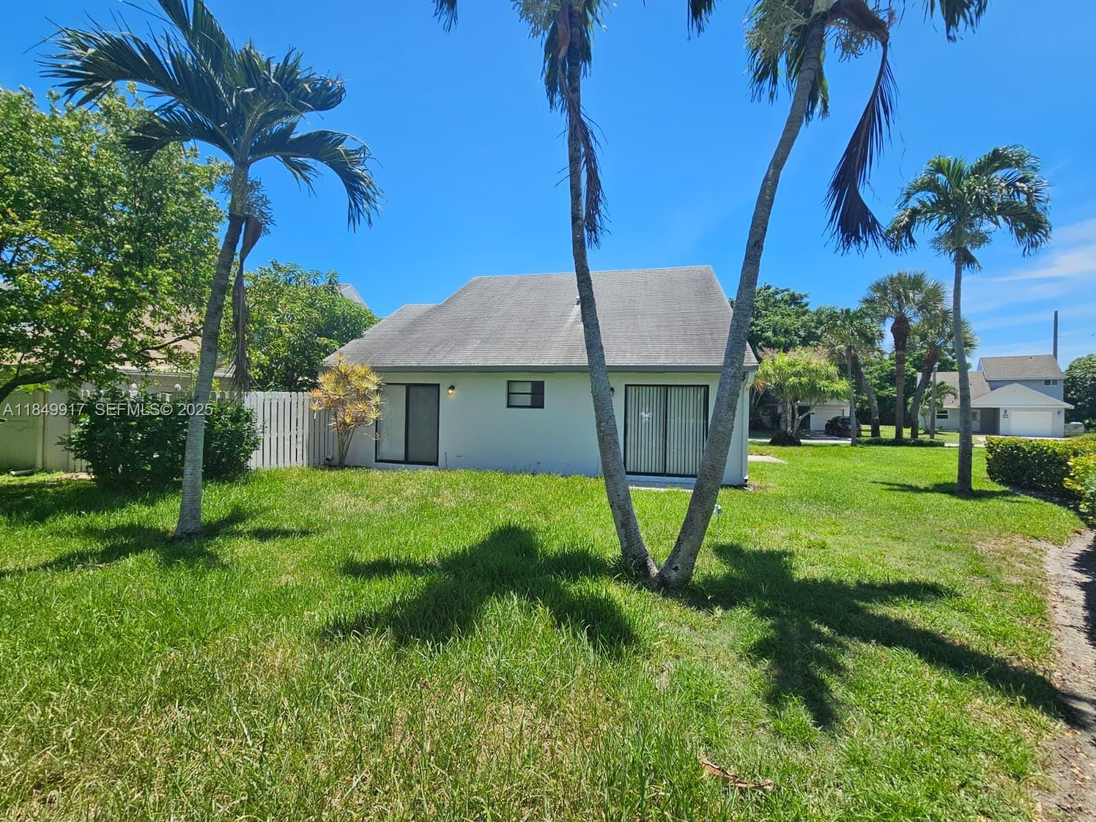 49 E Tara Lakes E Drive, Boynton Beach, FL 33436 photo 22