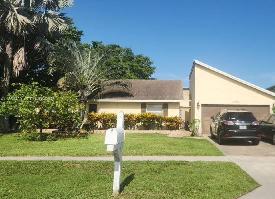 21595 Redbay Road, Boca Raton, FL 33433