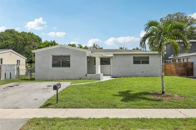 2817 SW 8th Street, sold in Melrose Park Estates, Fort Lauderdale, FL