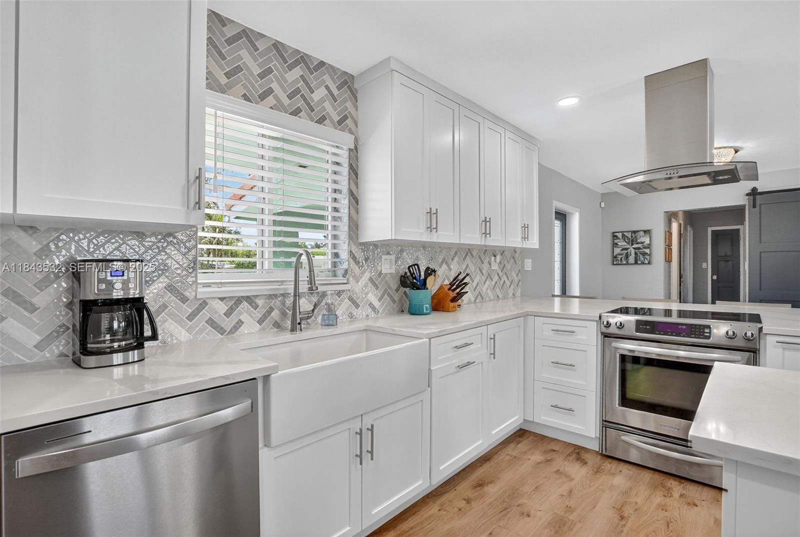 1019 SE 12th Avenue, Deerfield Beach, FL 33441 photo 14