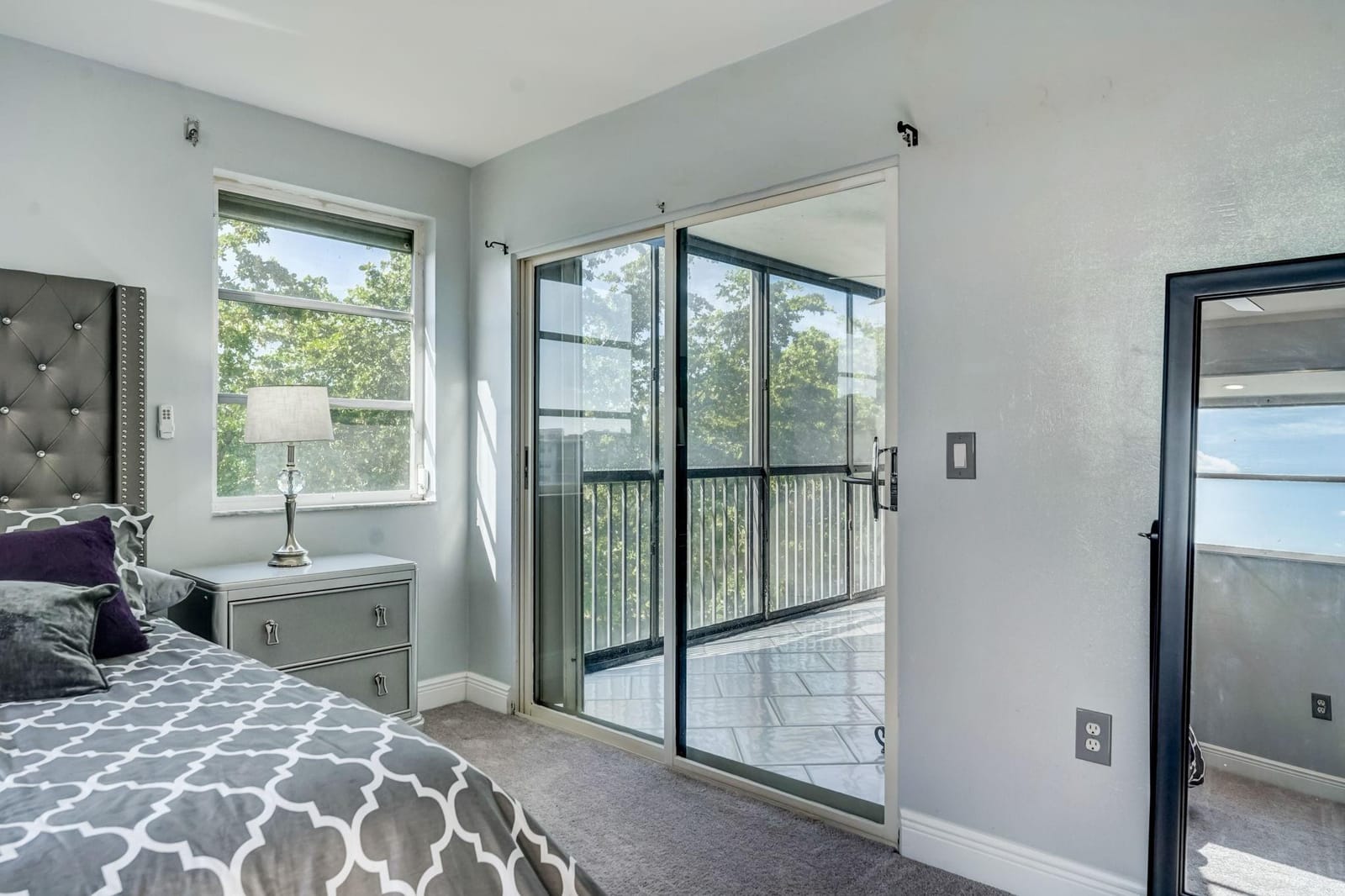 2240 N Cypress Bend Drive 501 — photo 11