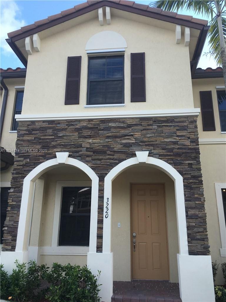 3220 SE 5th Court, Homestead, FL 33033