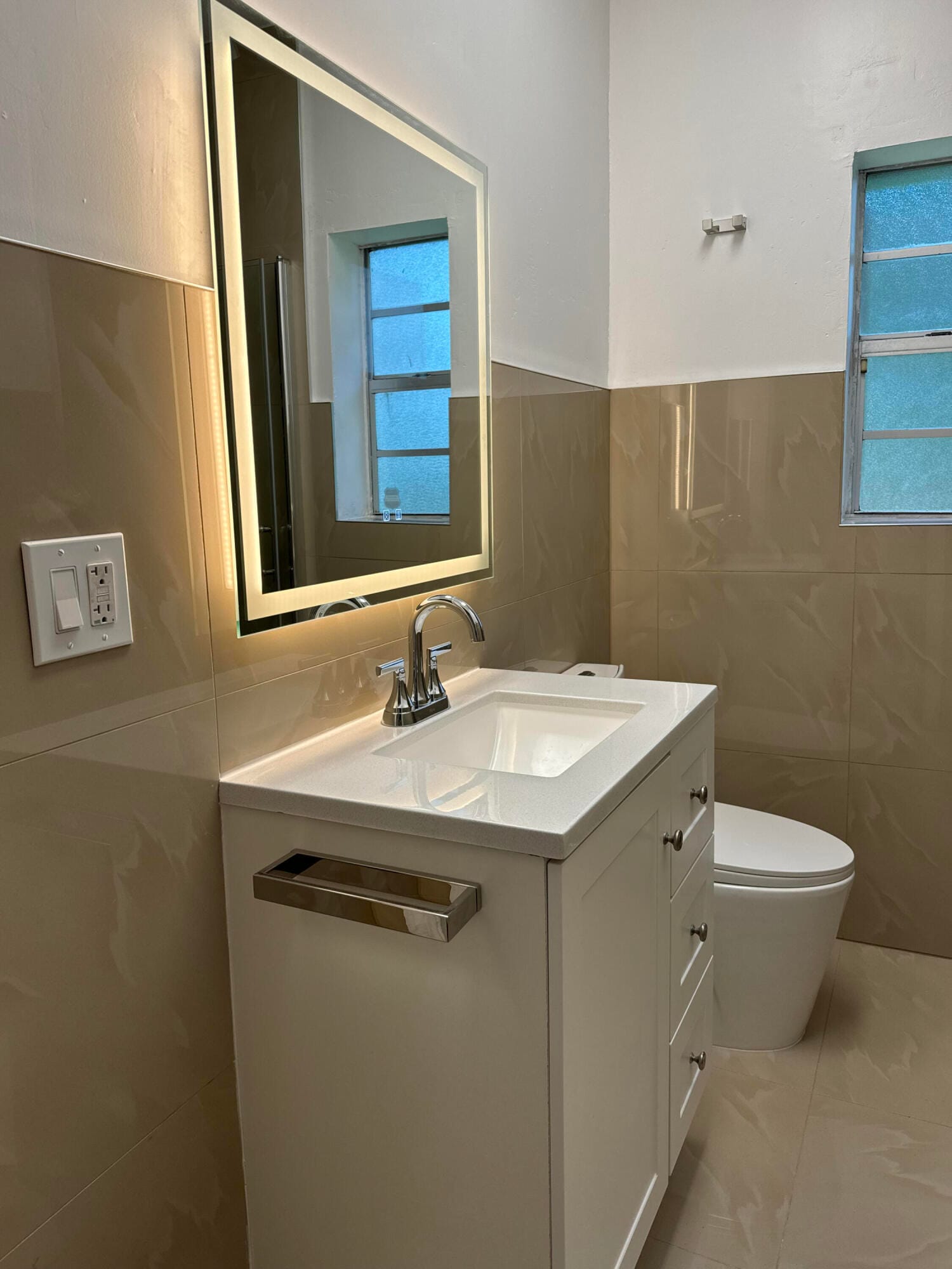 701 SW 8th Avenue — photo 4