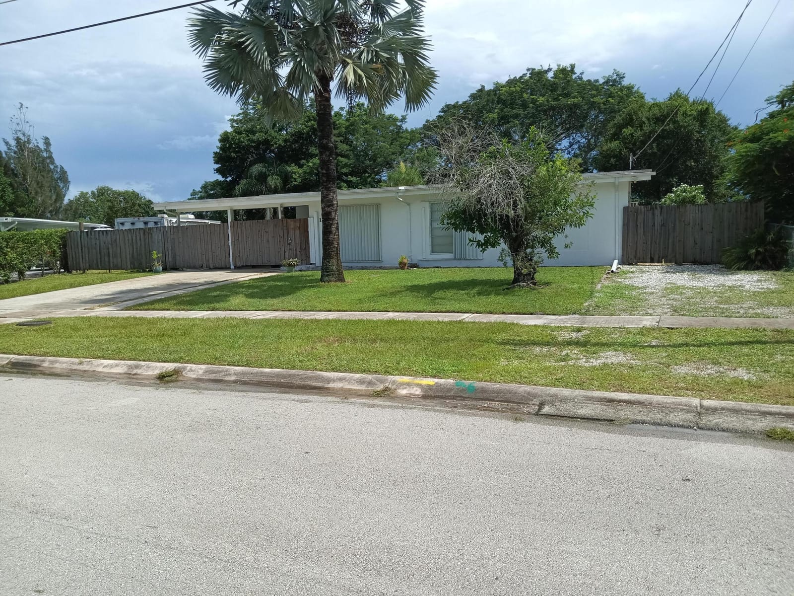 100 SE Naranja Avenue — photo 2