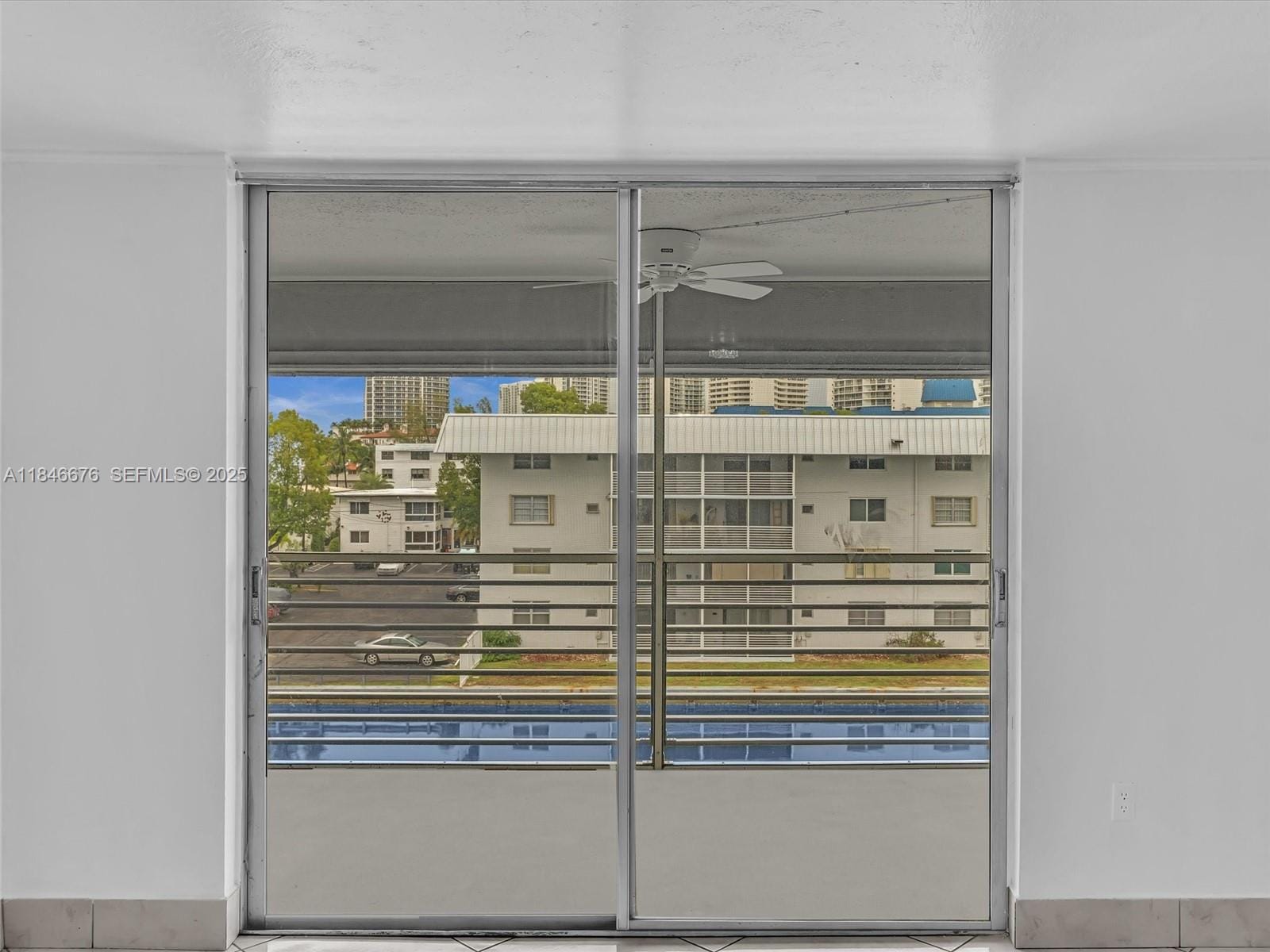3725 NE 169th Street 407, North Miami Beach, FL 33160 photo 27