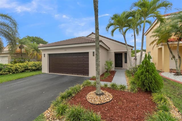 1592 S Salerno Circle, sold in San Messina, Weston, FL