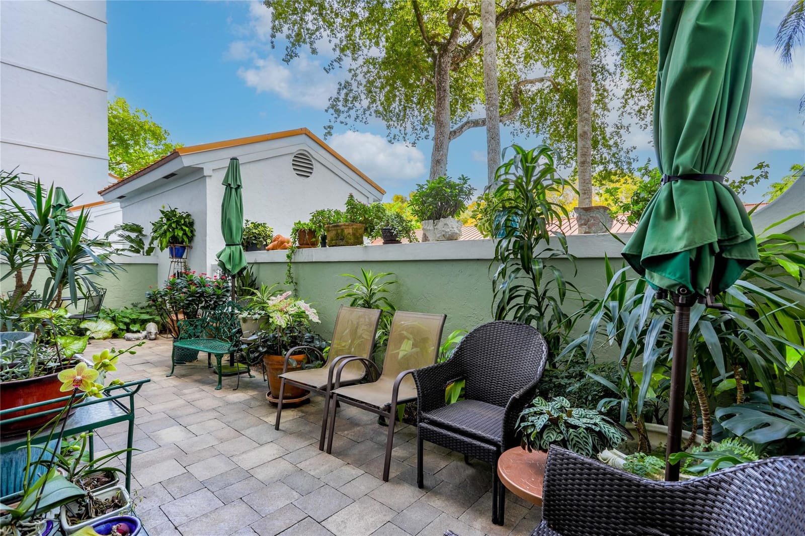 4112 W Palm Aire Drive 121B — photo 9