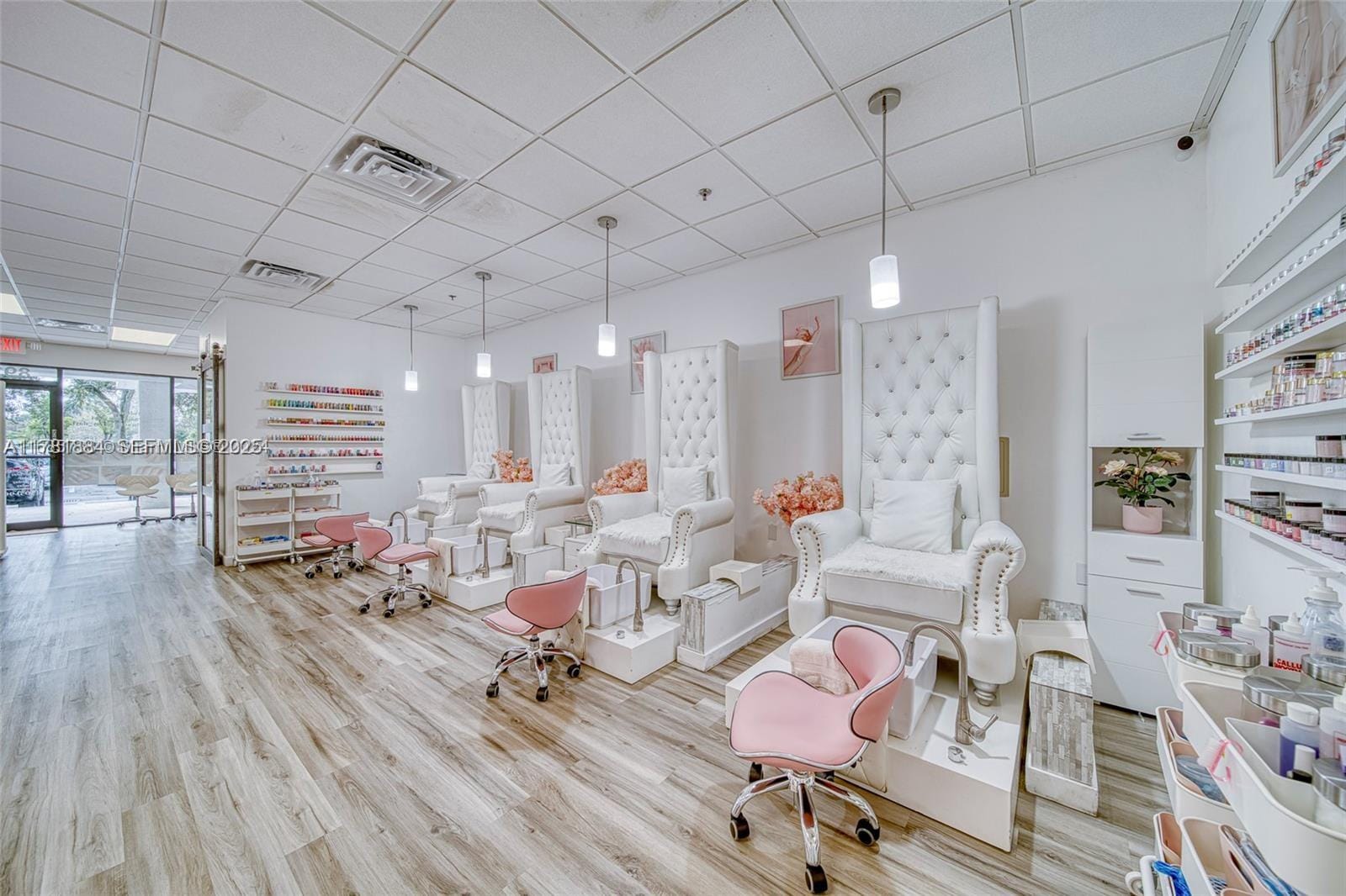 Nail Salon For Sale In Oakland Park Near Sunrise Boulevard — photo 11