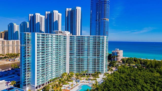 100 Bayview Drive 224, Sunny Isles Beach, FL 33160