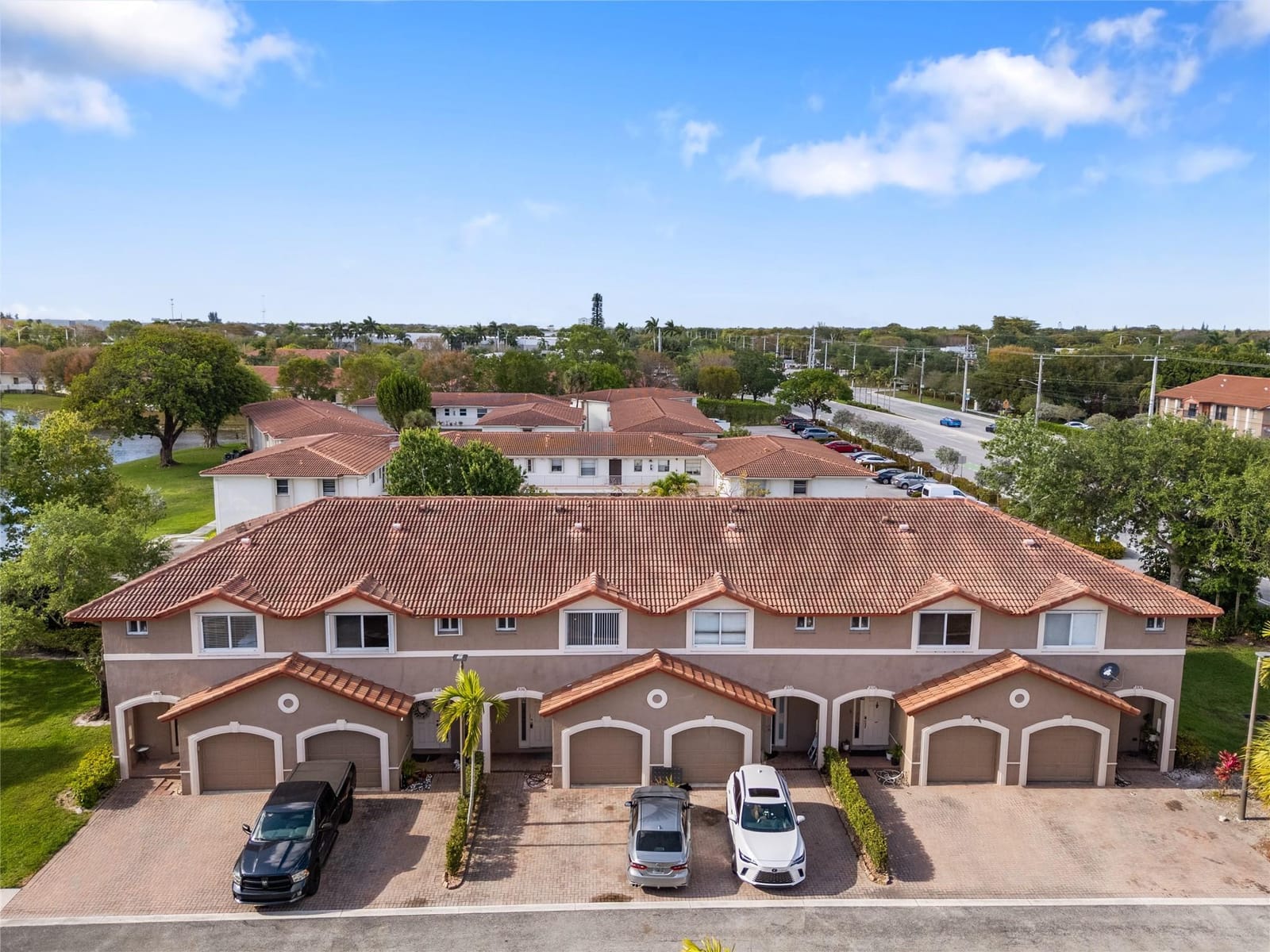 3134 Coral Ridge Drive 3136 — photo 1