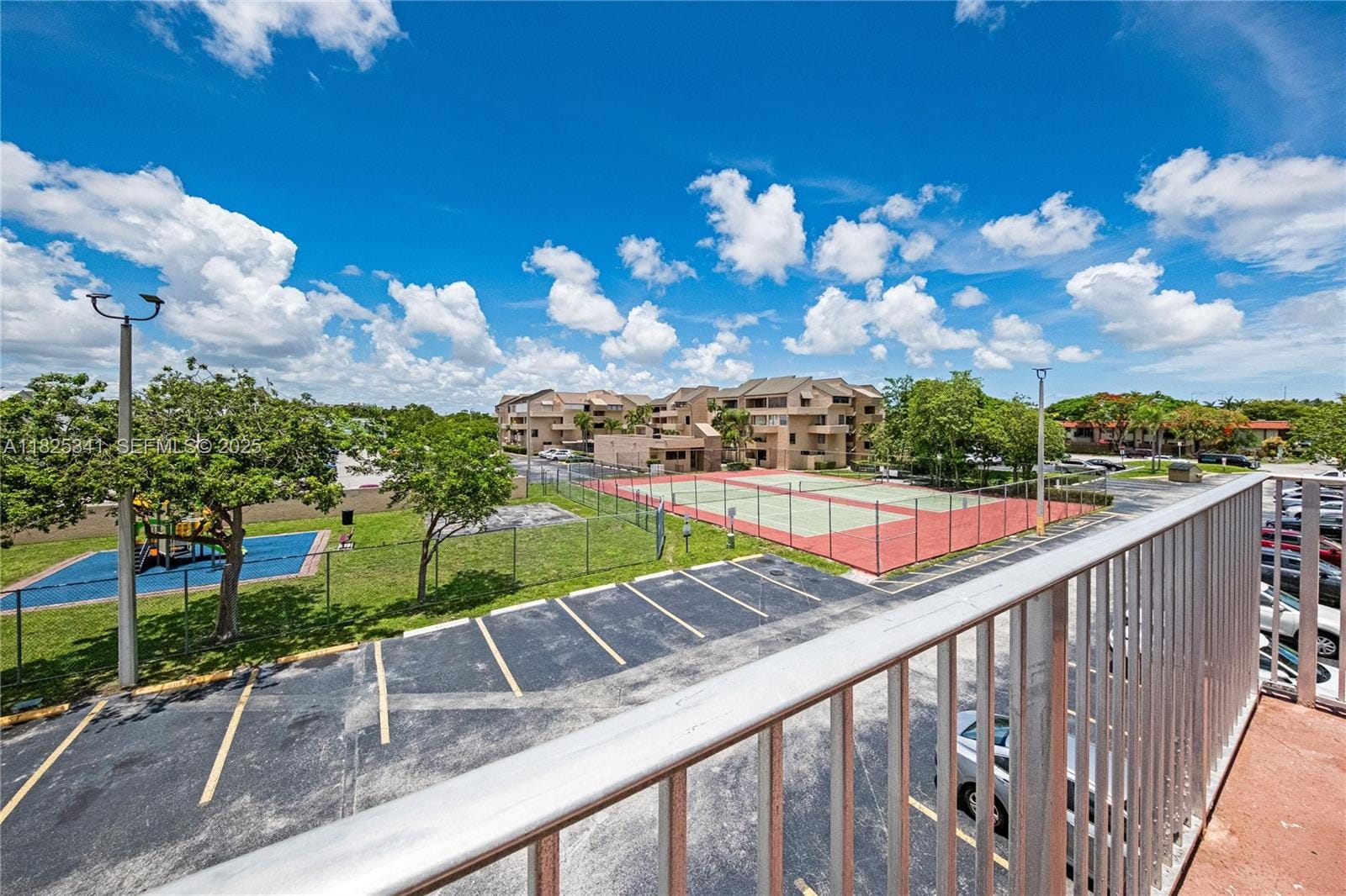 10700 SW 108th Avenue C316, Miami, FL 33176 photo 25