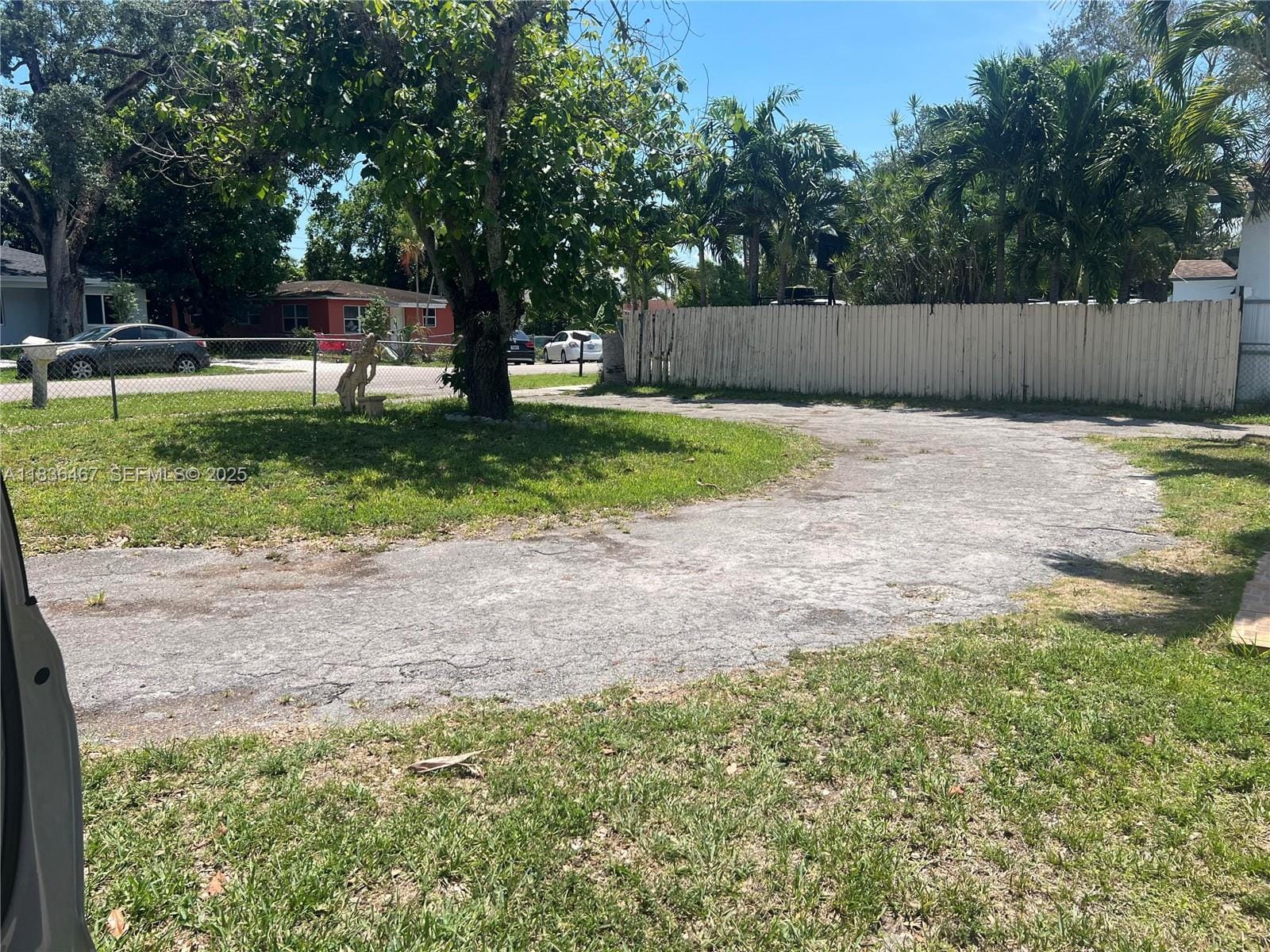 1825 NW 112th Street, Miami, FL 33167 photo 9