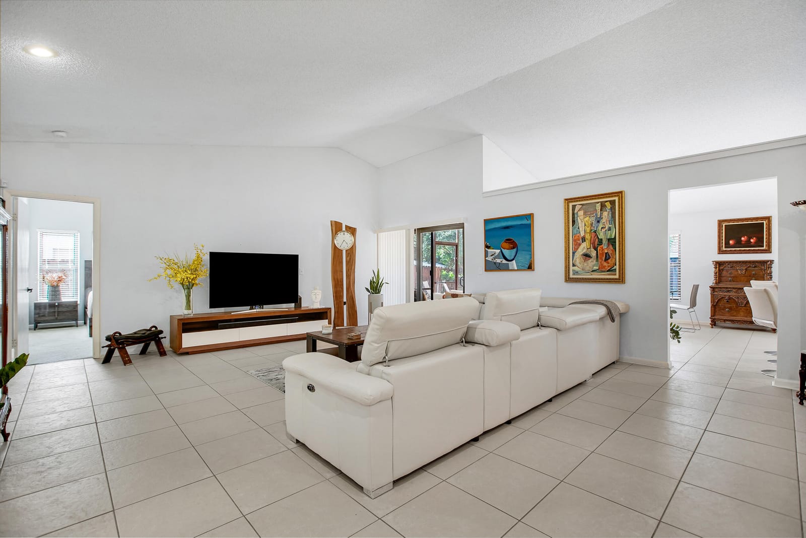 8675 SW 58th Street — photo 3