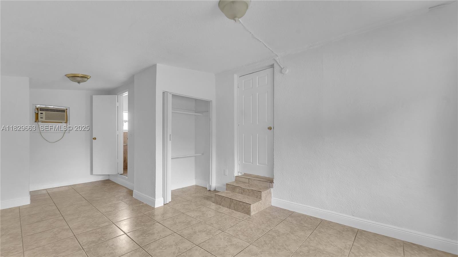 601 SE 8th Place, Hialeah, FL 33010 photo 22